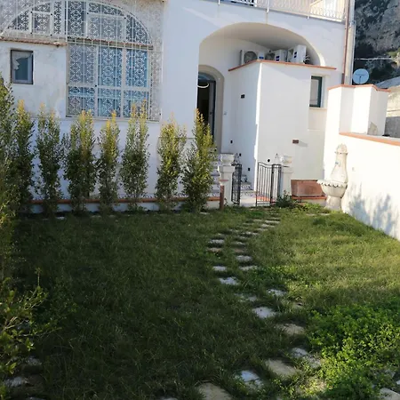 Villa Mascolo Gruppo Mascololuxuryapartments *